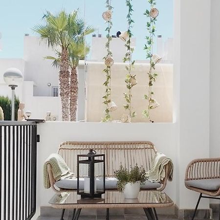 Apartamento Modern Townhouse In Torrevieja, Costa Blanca Exterior foto